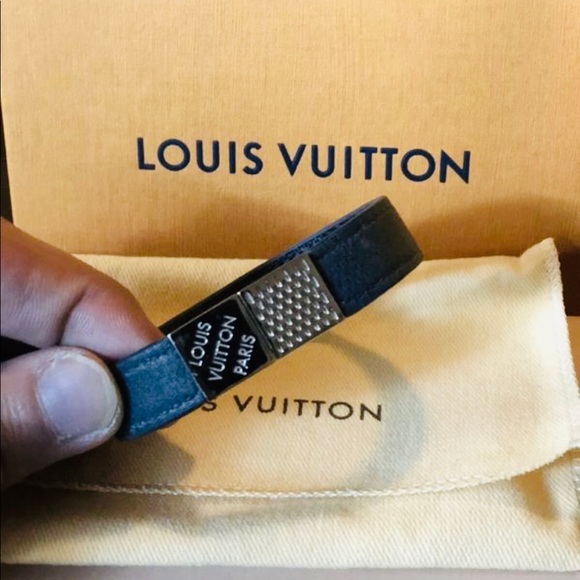 Louis Vuitton Damier Graphite Canvas Pull It Bracelet